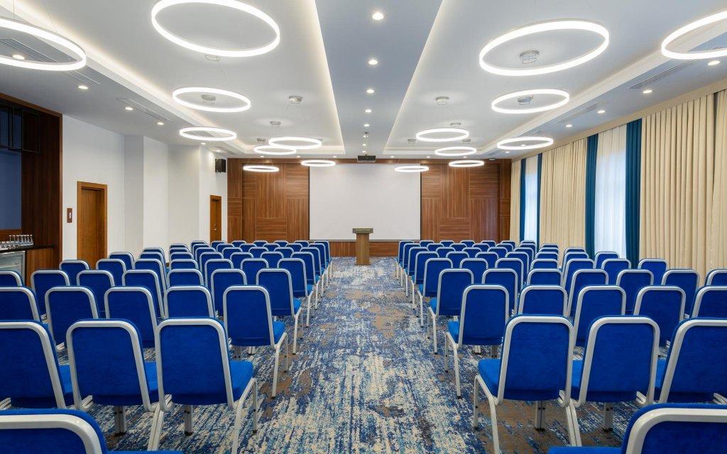 Hotel Courtyard By Marriott Taszkent Zewnętrze zdjęcie