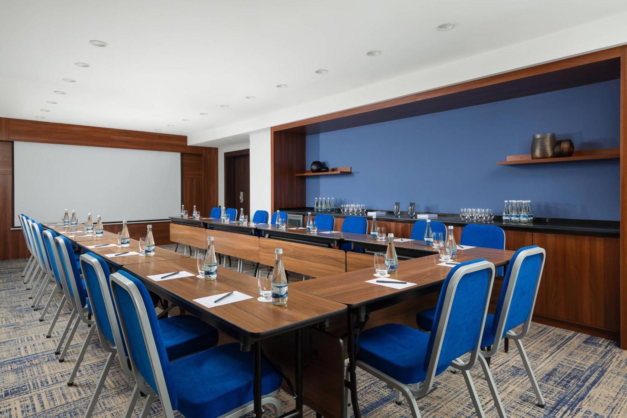 Hotel Courtyard By Marriott Taszkent Zewnętrze zdjęcie