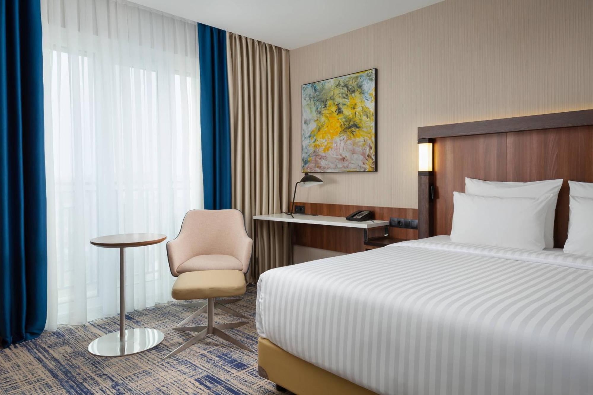 Hotel Courtyard By Marriott Taszkent Zewnętrze zdjęcie