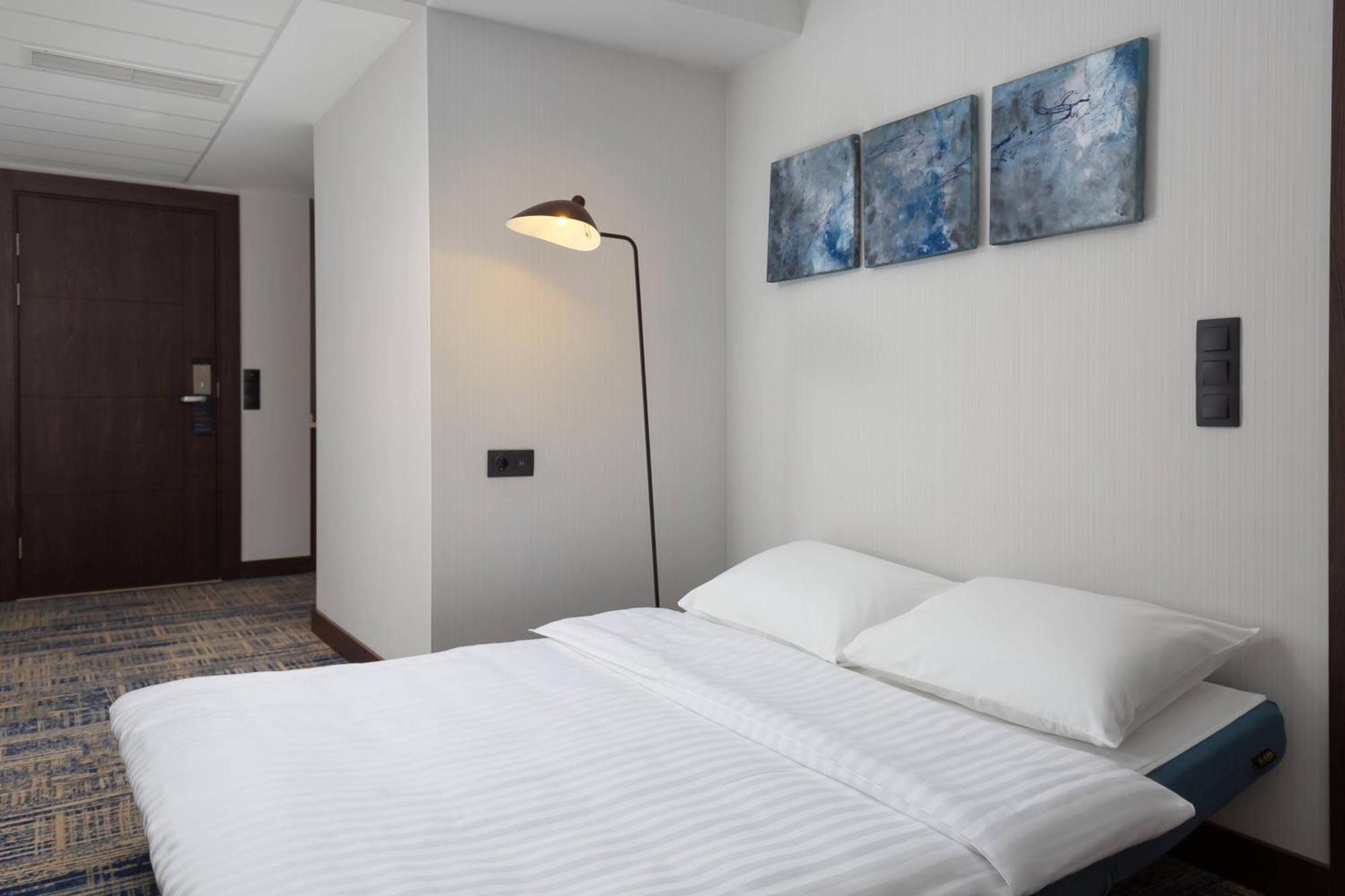 Hotel Courtyard By Marriott Taszkent Zewnętrze zdjęcie